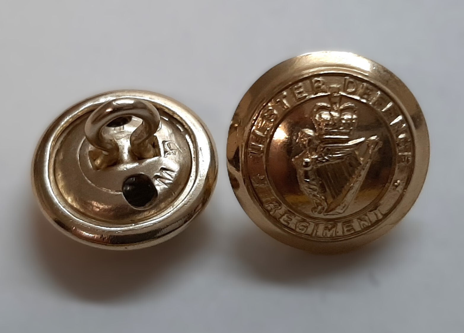 UDR Army Buttons Small British Ulster Defence Regiment Queens Crown Insignia X2