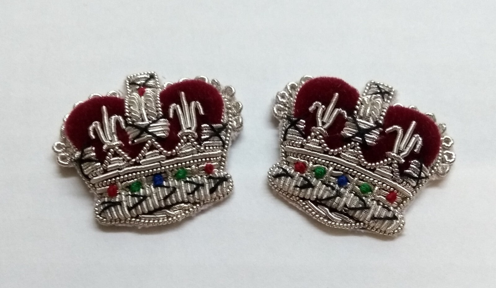 Army Silver Crowns Gilt With Crimson Padding Hand Embroidered Insignia 3/4" 1 Pr