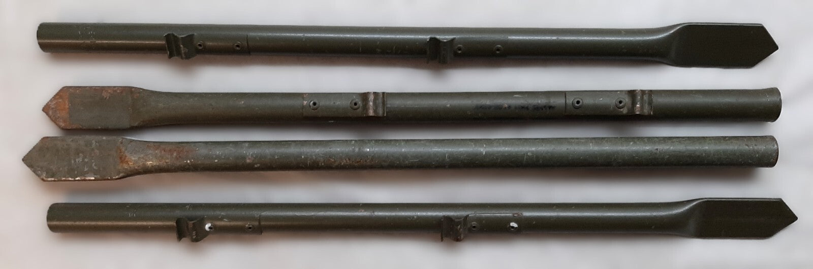 4 Ground Spikes British Army Heavy Duty Fence / Shelter 18 Inch Metal Pole Base