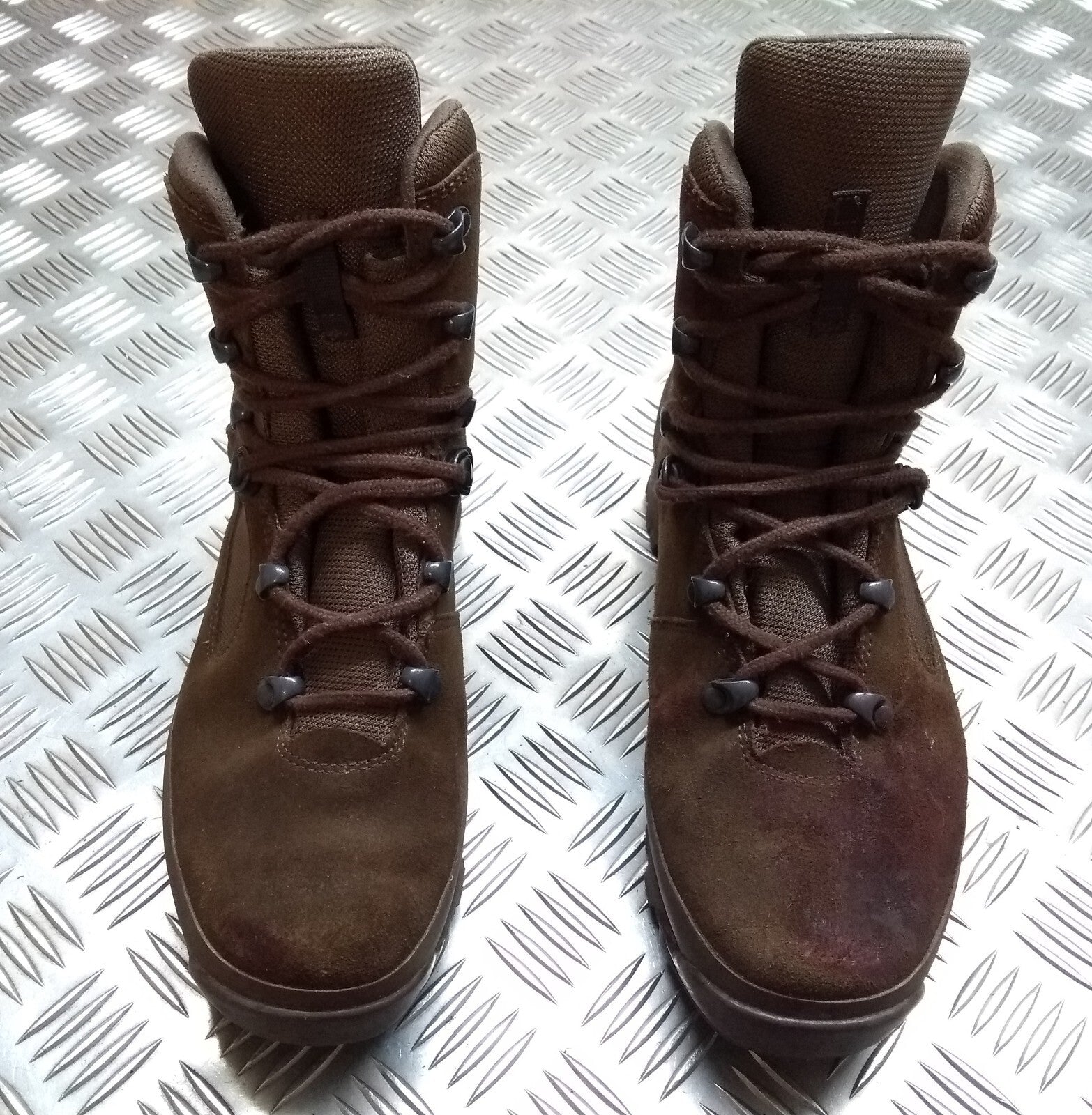 Haix Combat Boots Army High Liability B Suede Desert Footwear UK Spec 8M