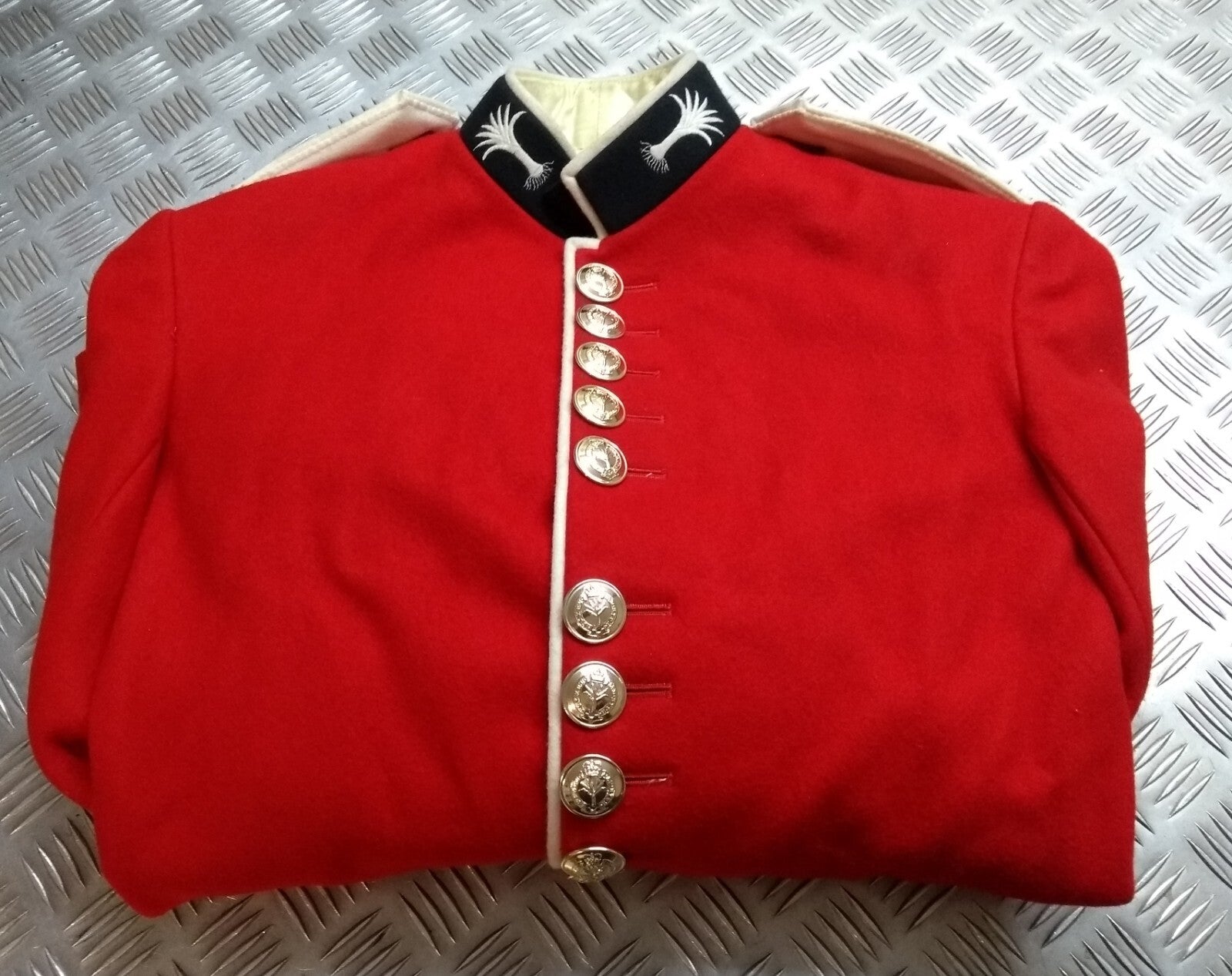 Welsh Guards Red Tunic Ceremonial British Army RHQ 1st Battalion Cymru am Byth