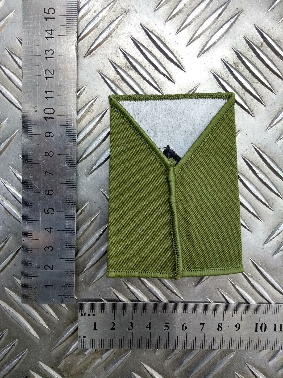 Royal Artillery RA OD Green Lieutenant Rank Slide Epaulette - NEW