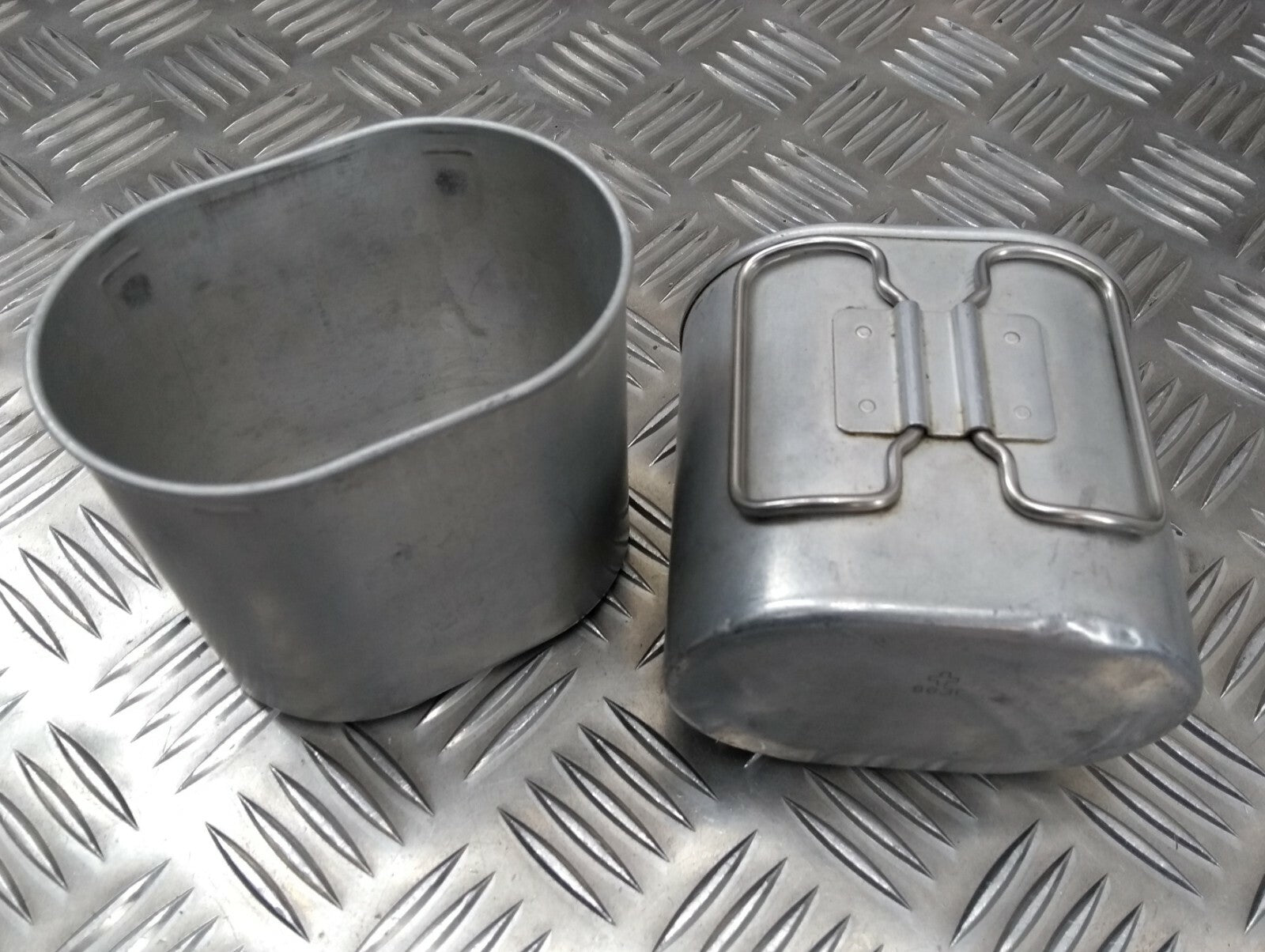 Genuine M84 Type Swiss Military Issue Metal Billy Can Aluminium Mugs X2 EBYT85