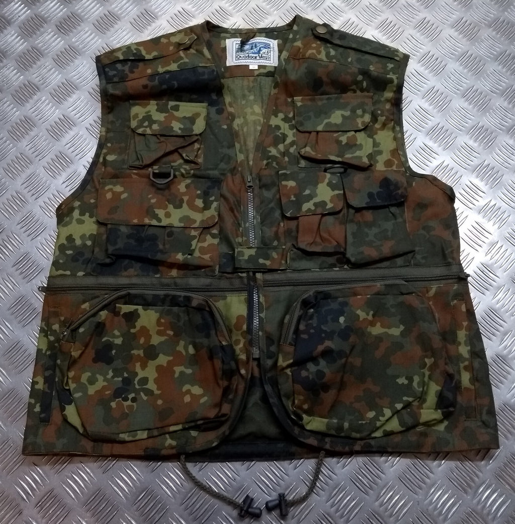 Fishing Hunters Photographers Multi Pocket Vest Flecktarn Camo - NEW