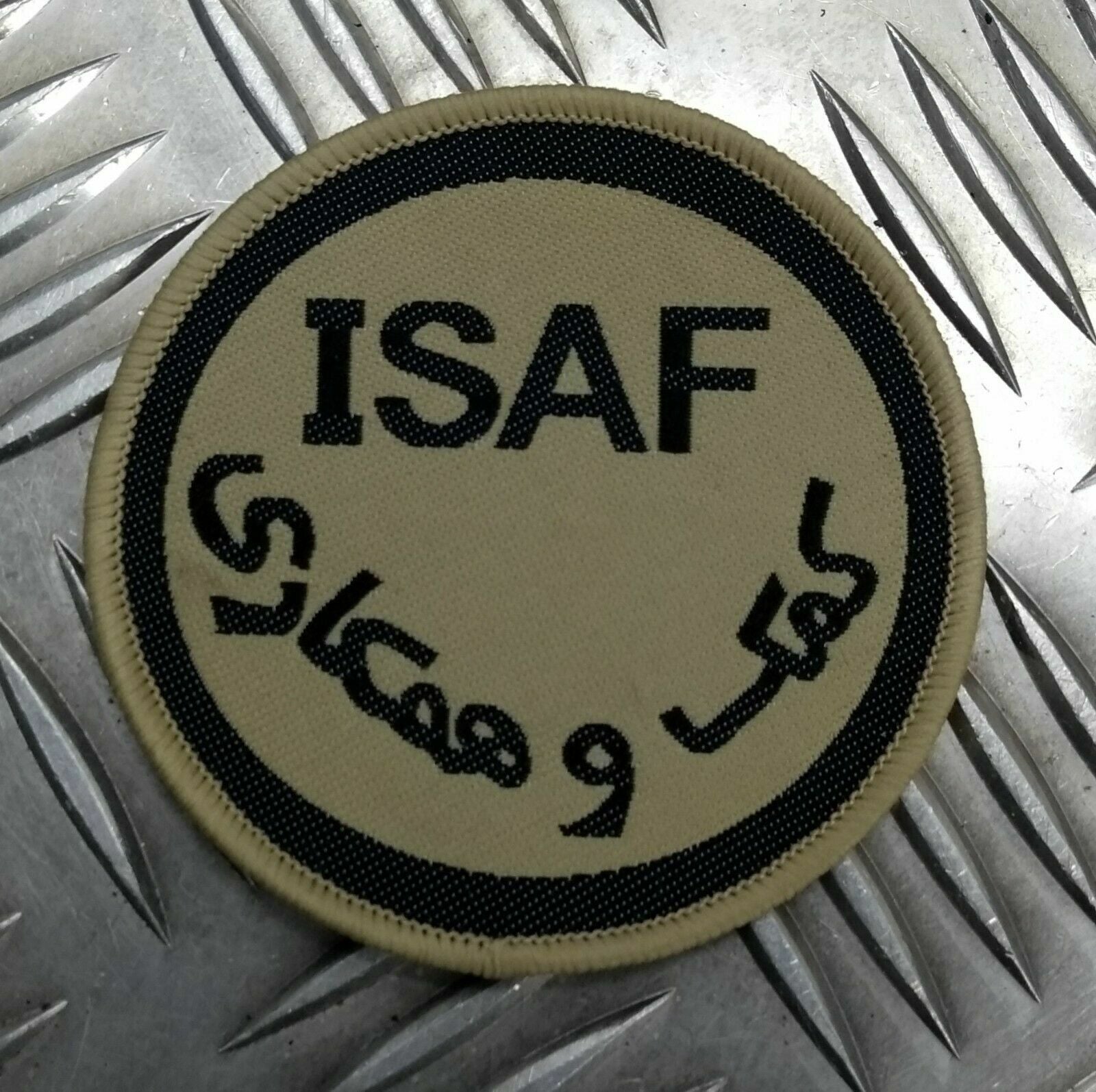 Genuine British ARMY ISAF International Security Assistance Force Badge X2 IS5