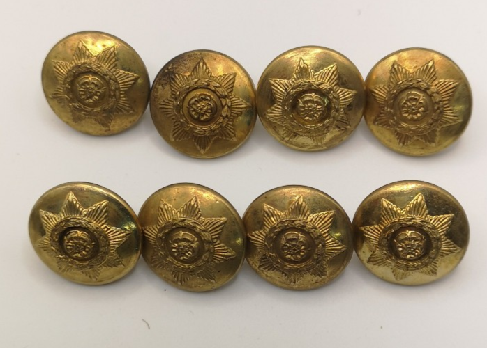 East Yorkshire Regiment Buttons 30L x8
