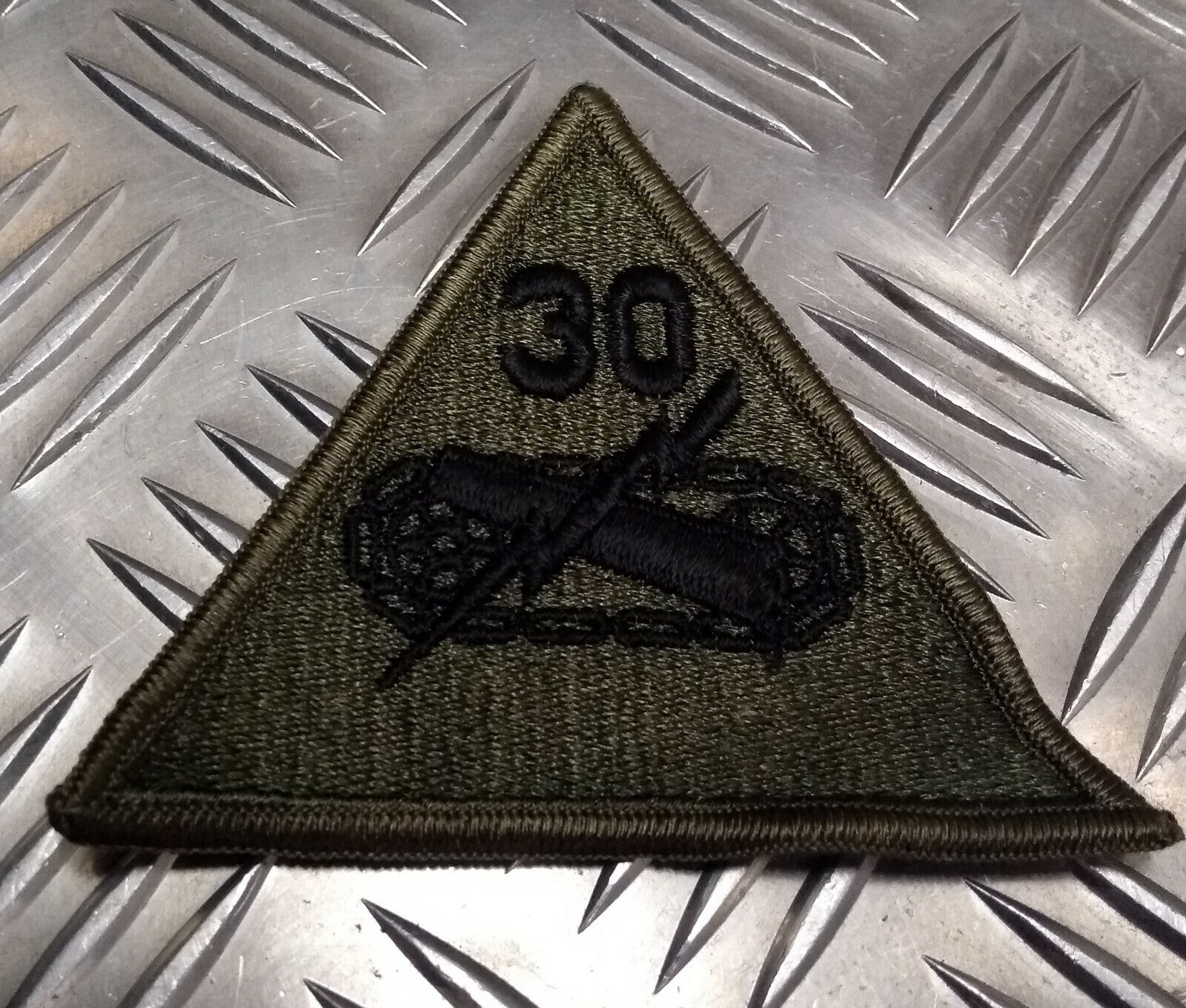 Vintage US Issue Armoured Division Patch Spearhead Ironsides