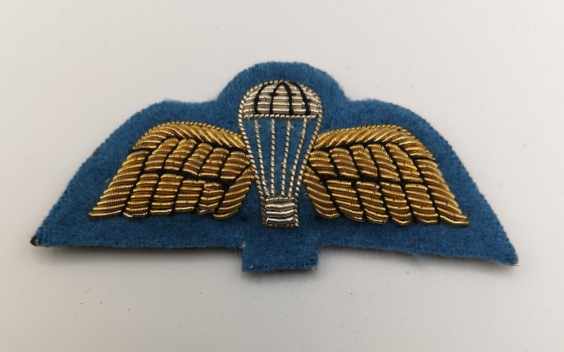 Parachutist Wings Badge British Embroidered Gold on Light Blue