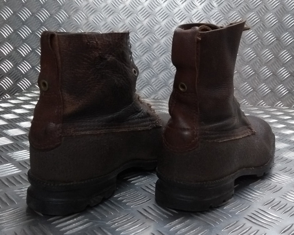 Vintage Brown Boots 1940s Pattern With 1960s Rubber Tread Sole 8 Eyelet Size 44