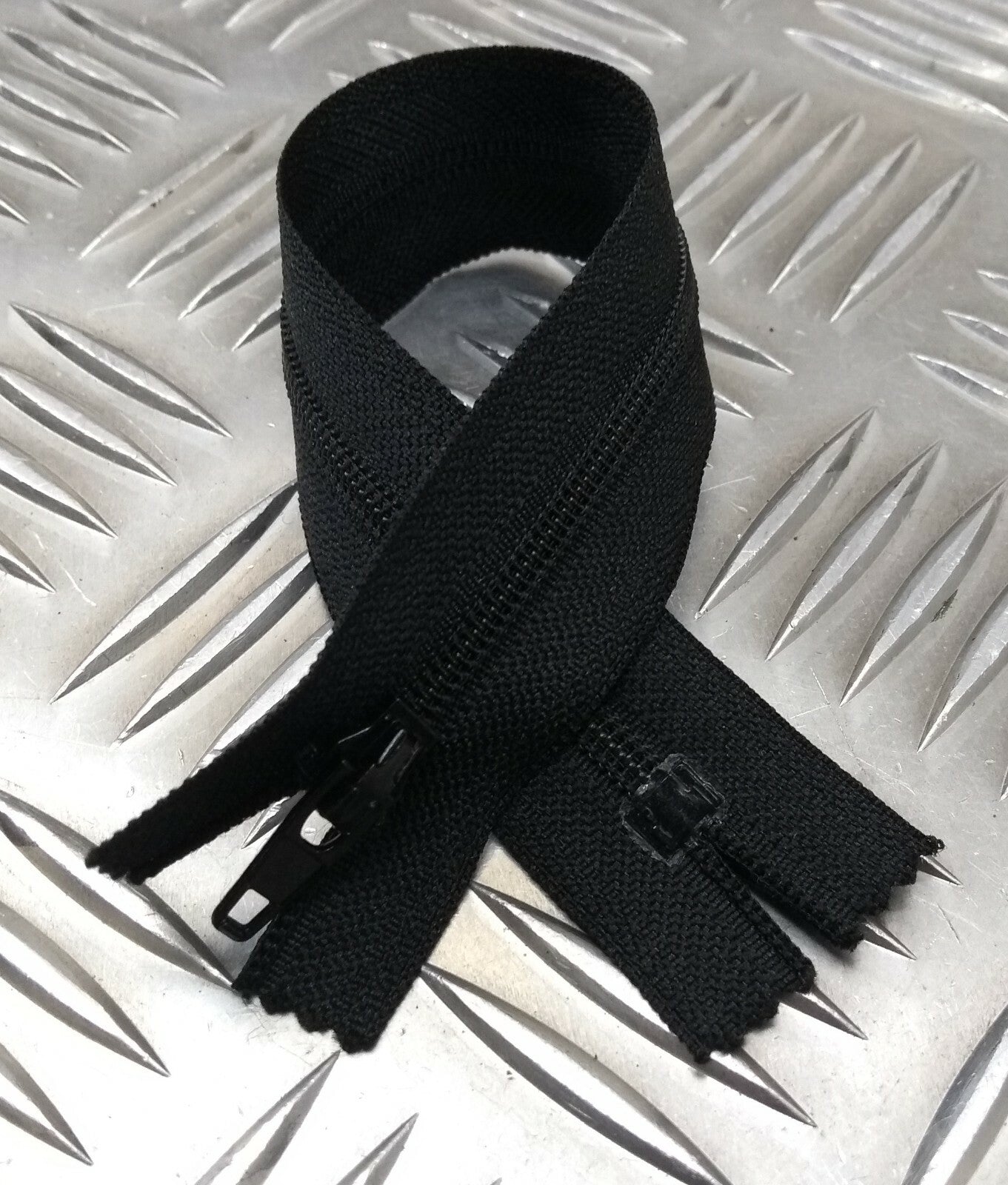 Genuine British YKK 19.5cm Closed End Black Zip / Zipper