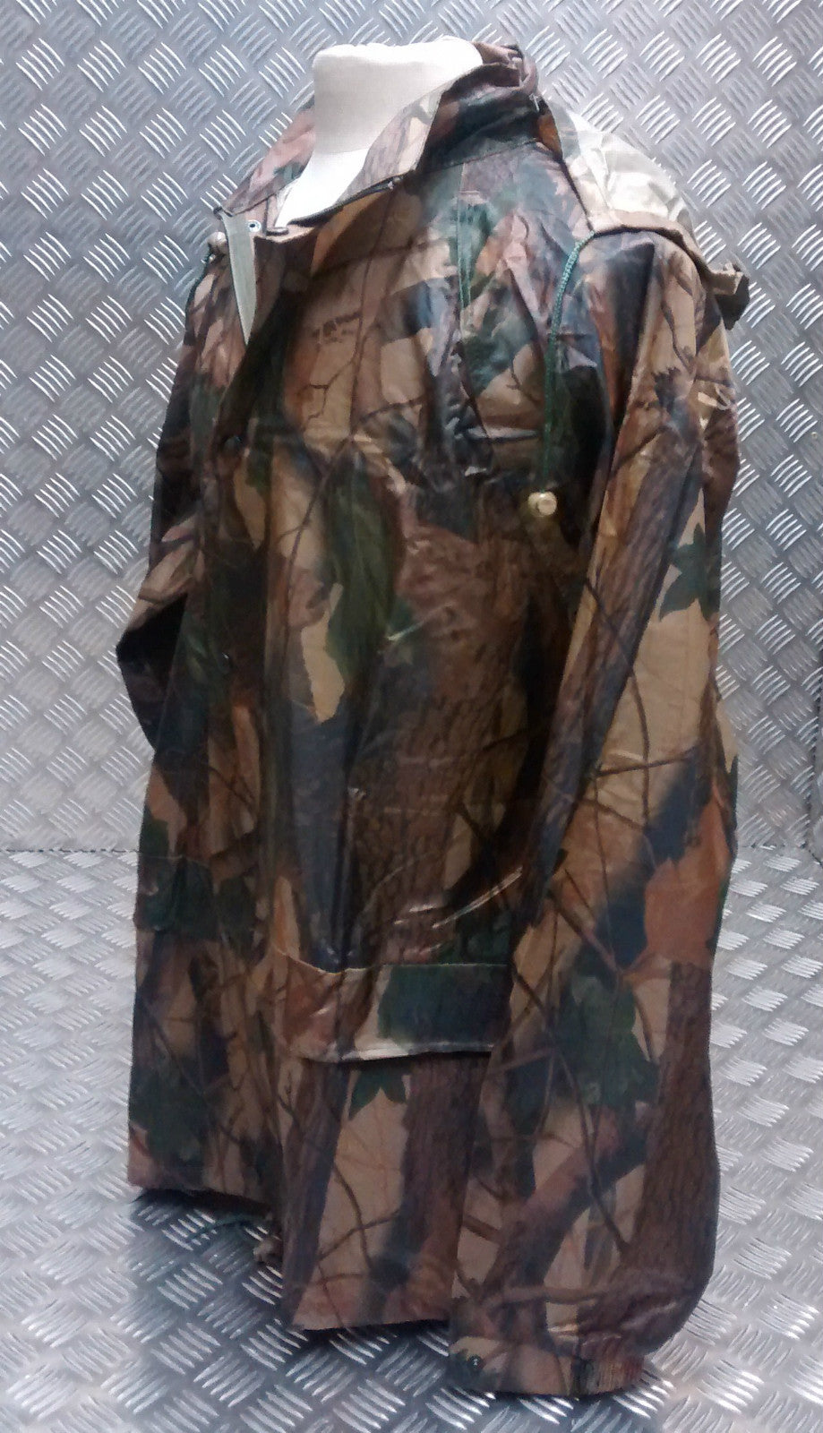Military Style 100% Waterproof Foul Weather Suit Tree Bark Camo - NEW