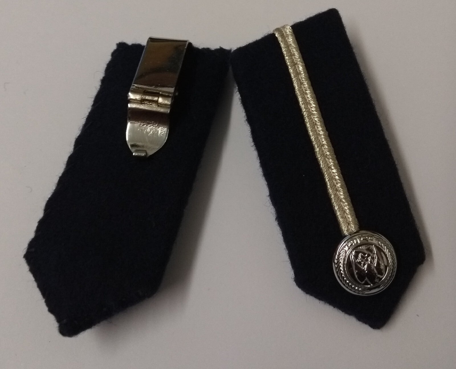 Arab Emirates Gorgets Collar Tabs Silver Braid Detail Officers & UAE Buttons