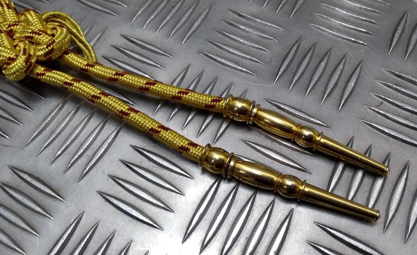 OMAN Half Aiguillette Ceremonial & Parade Officer Lanyard Metallic Gold Tip Ends