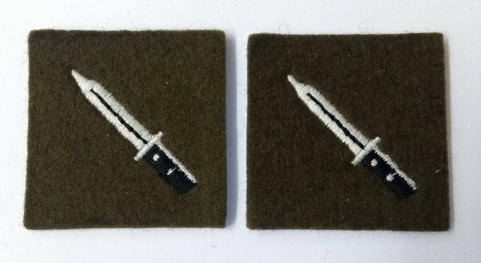 Genuine British No2 Khaki Army Class 1 Soldier Skills Badge C1 1 Pair ASPS249