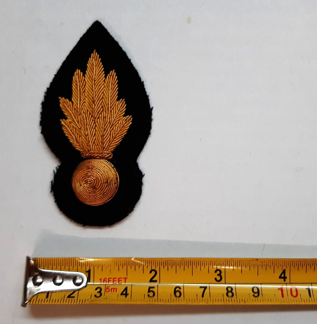 Grenade Collar Badges Hand Embroidered British Army Insignia on Felt 1 Pair