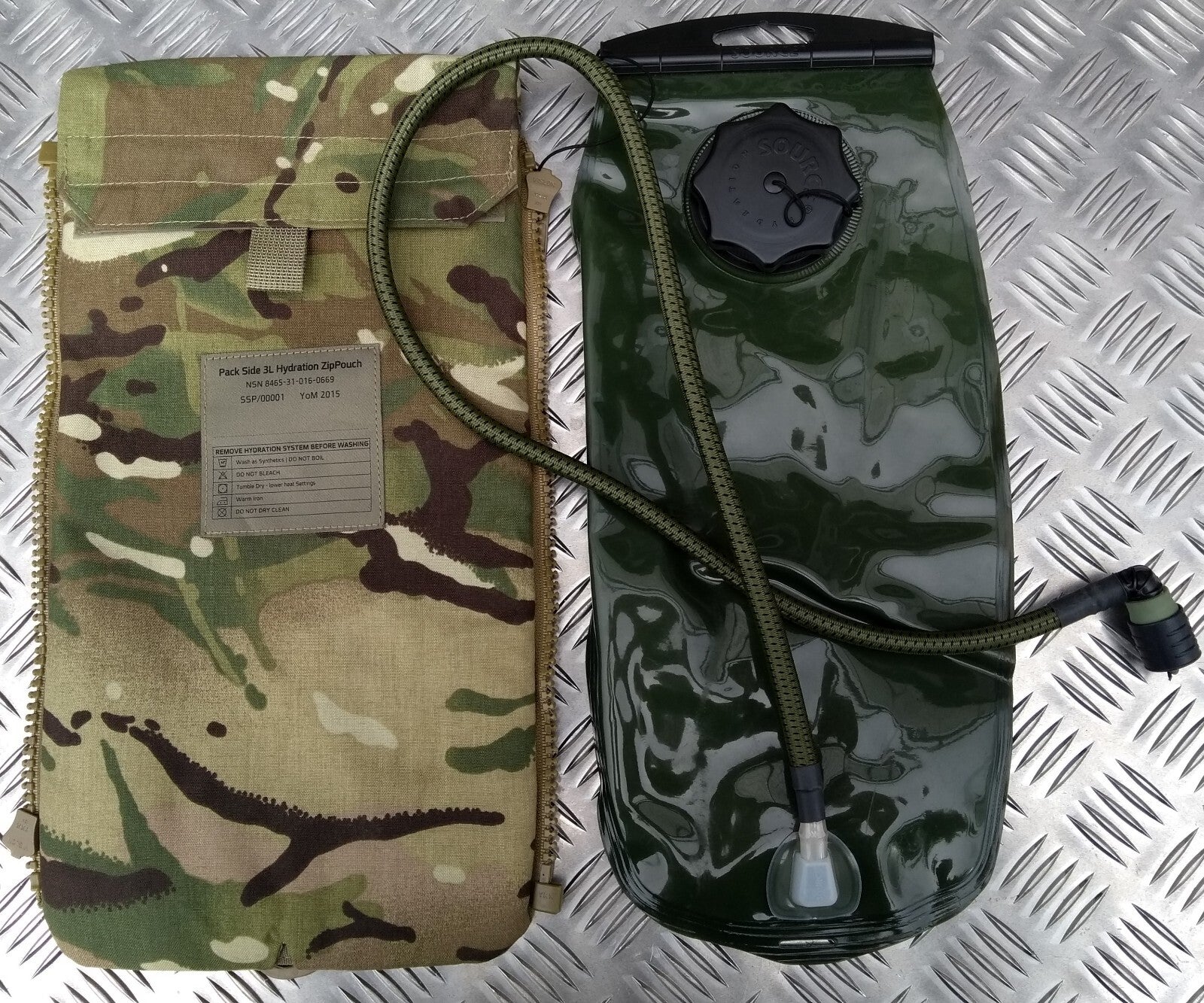 MTP Virtus Hydration Pouch With Bladder IDF Side Pocket 3 Litre Bergen Pouch