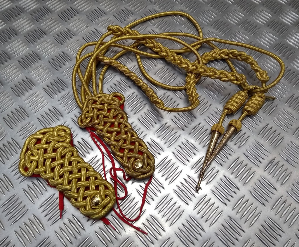 Aiguillette HCav British Army The Life Guards Household Cavalry With Boards