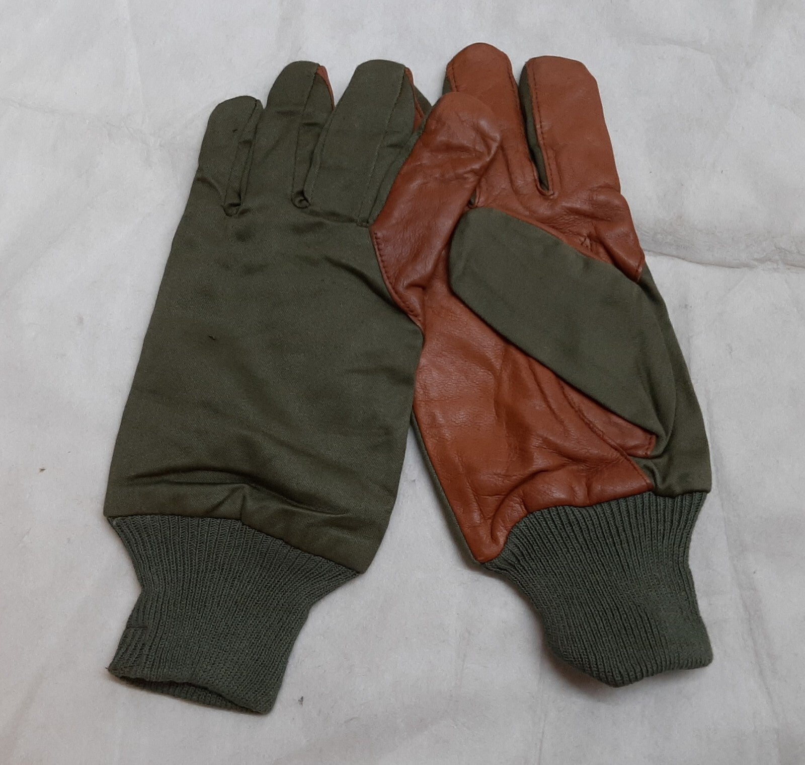Aircrew Gloves RAF Royal Air Force & British Army 1980s Pattern Leather Palm Cotton Lined USED