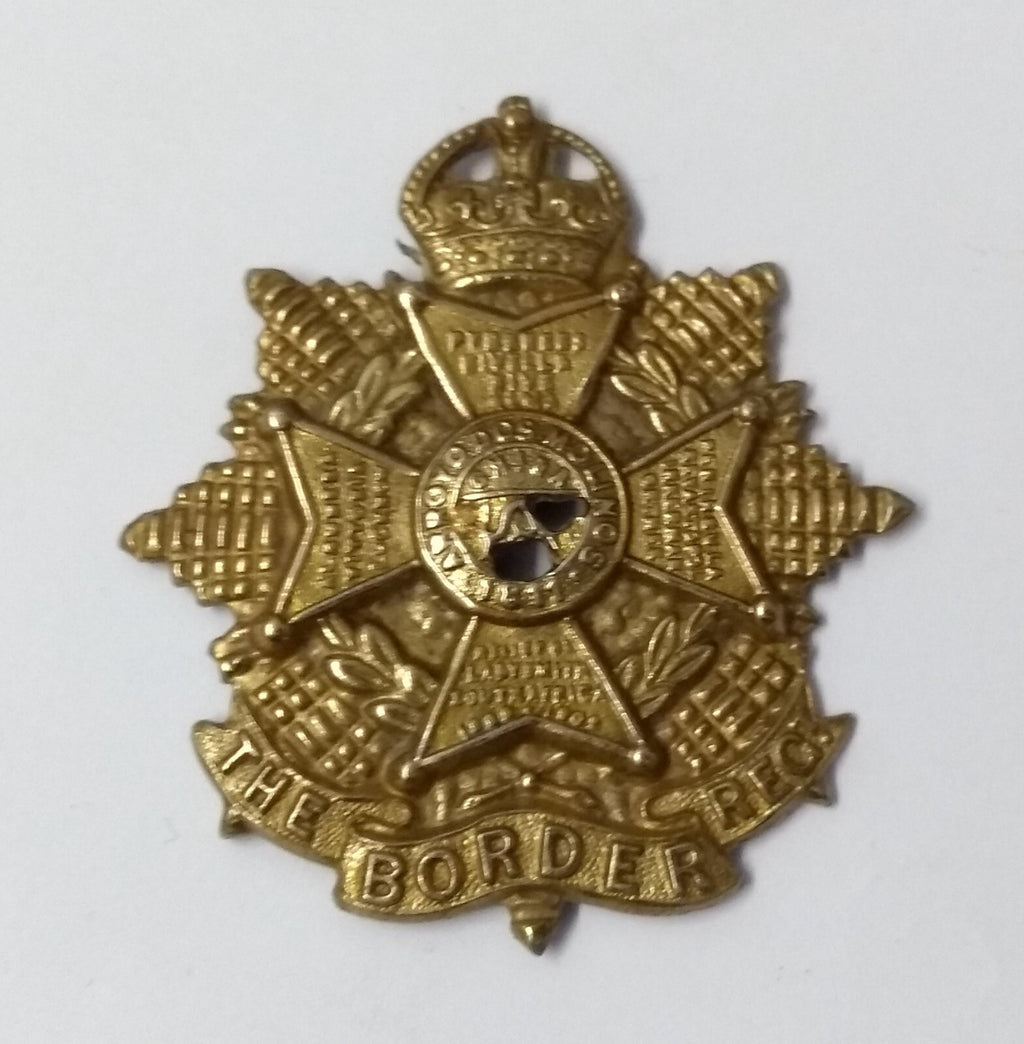 Vintage Kings Crown The Border Regiment Insignia Metal Badge British Army Issue