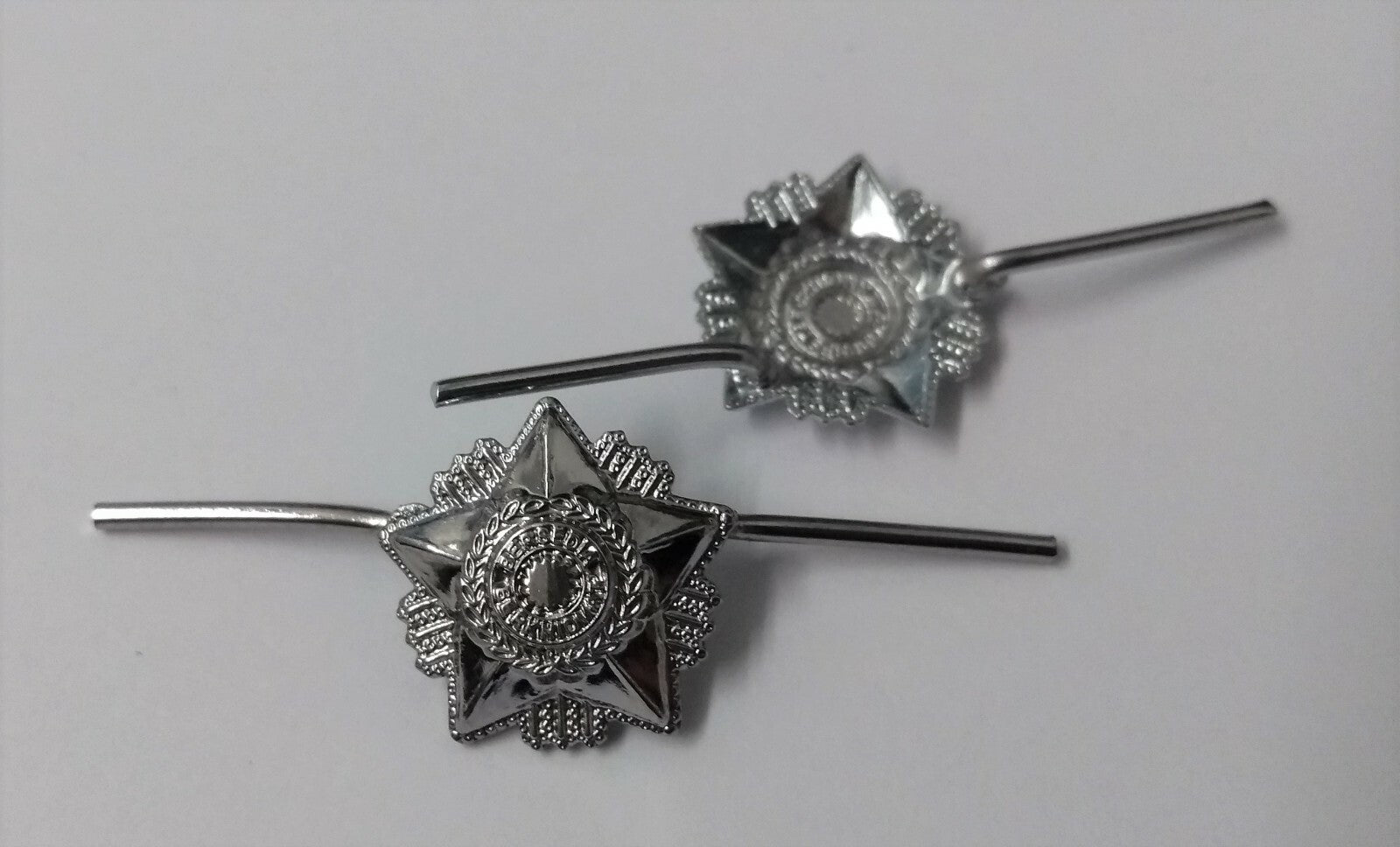 5 Point Stars Miniature Chrome Prong Back Obsolete Pattern- NEW