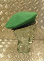 AGC Beret British Army Green Regimental 100% Wool Beret & Leather Band BRAND NEW