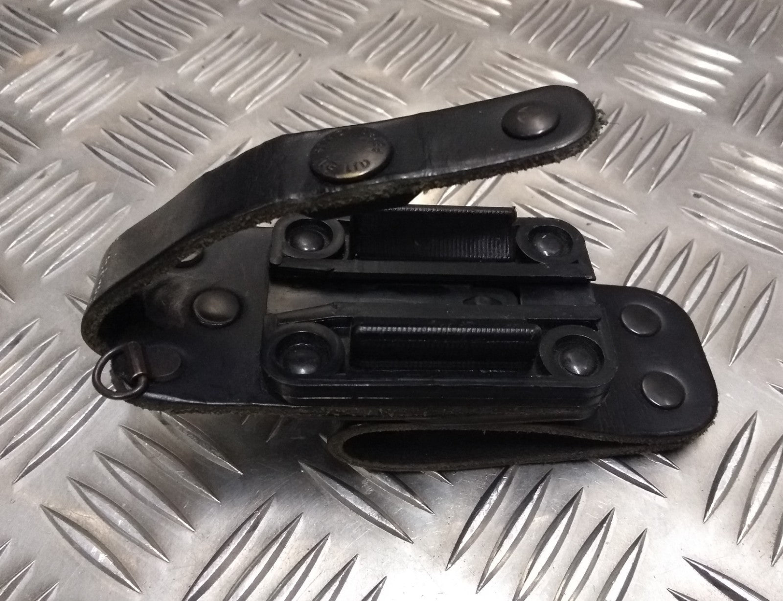Security Forces CS Gas Holder Backplate Peter Jones ILG