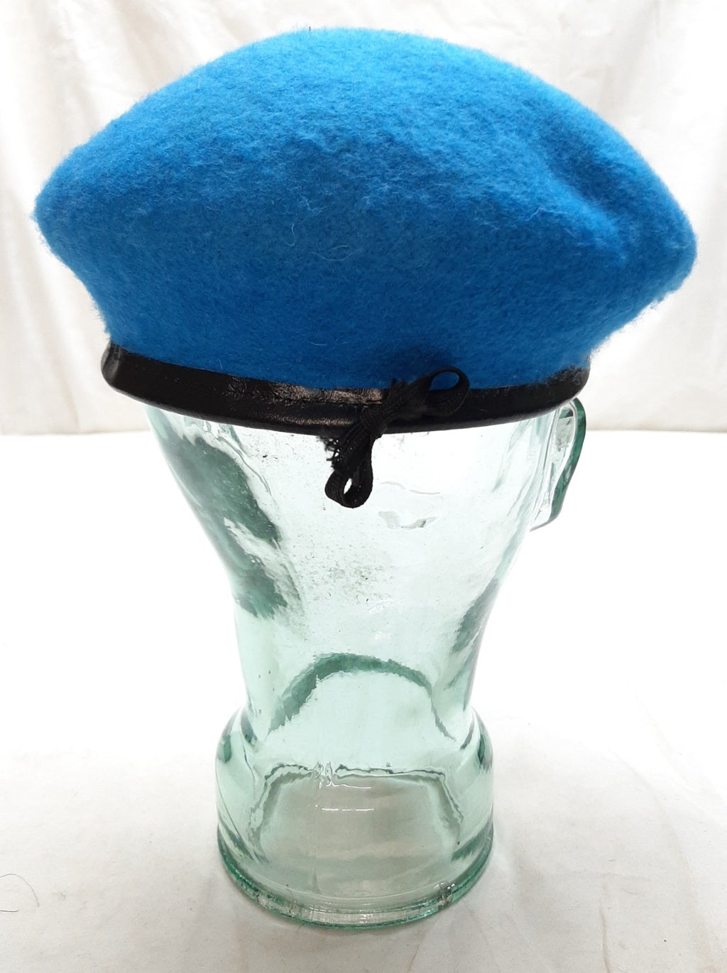 Army / Military Style Light Blue / UN Blue Wool Beret, Size 7 - Small - NEW