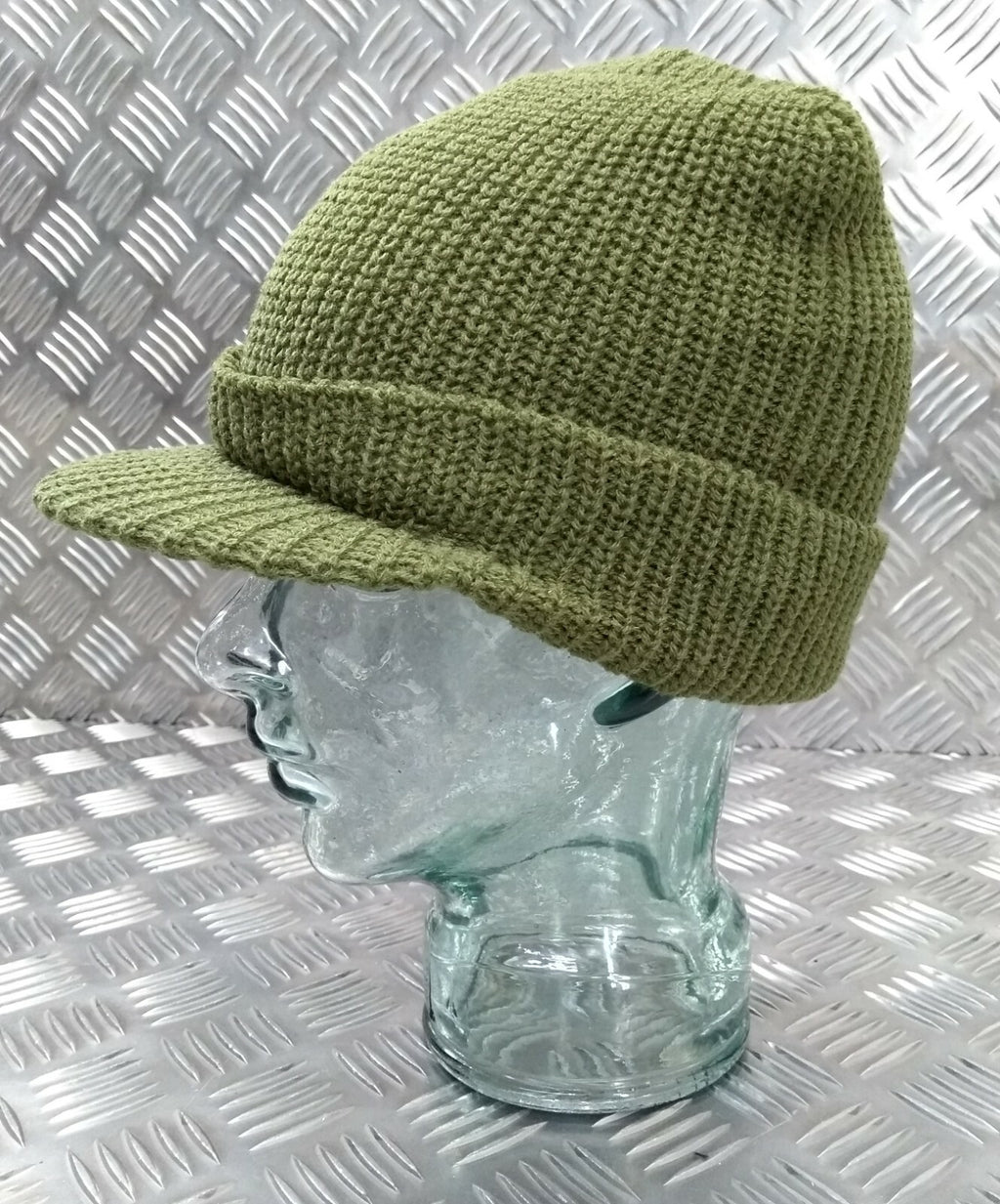 Green Peak / Peaked Beanie Hat / Radar Cap - One size - BRAND NEW