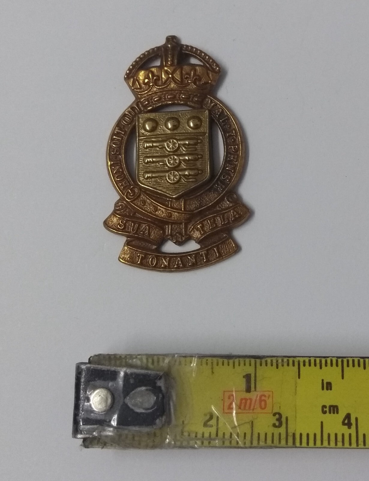 Vintage Kings Crown R A O C Royal Army Ordinance Corps Metal Insignia Badge