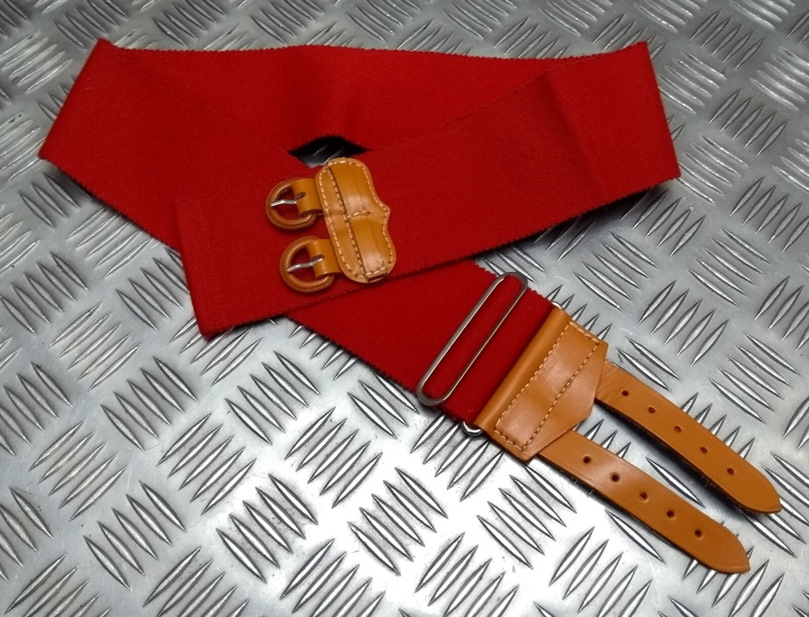 Red Belt Stable Double Tan Leather Strap Buckles For Ceremonial & Parade Duties