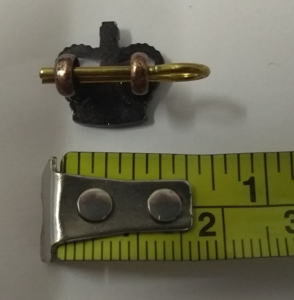 Queens Crown Badge Small Subdued Type with Split Pin - NEW