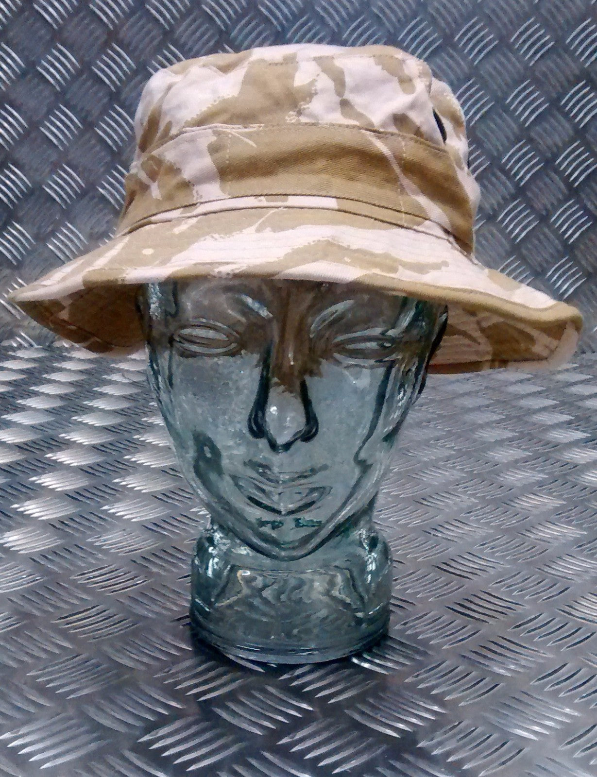 Military Style Special Forces Boonie Hat / Bush Hat Short Brim Desert Camo NEW