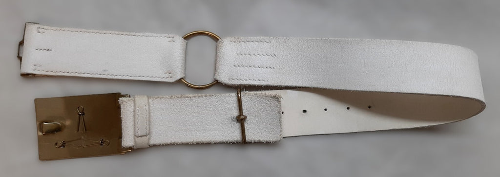 Royal Belt Buff Leather With Large Coat of Arms Plate Buckle 35"