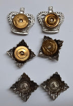 Epaulette Badges Vintage Shoulder Pips and Crowns (LT) Army Silver Coloured
