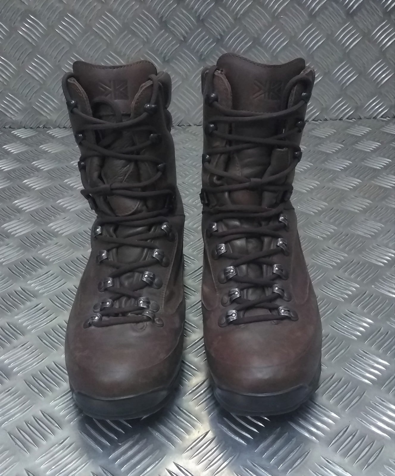 Genuine British Army Karrimor SF Cold / Wet Weather Goretex Brown Combat Boots