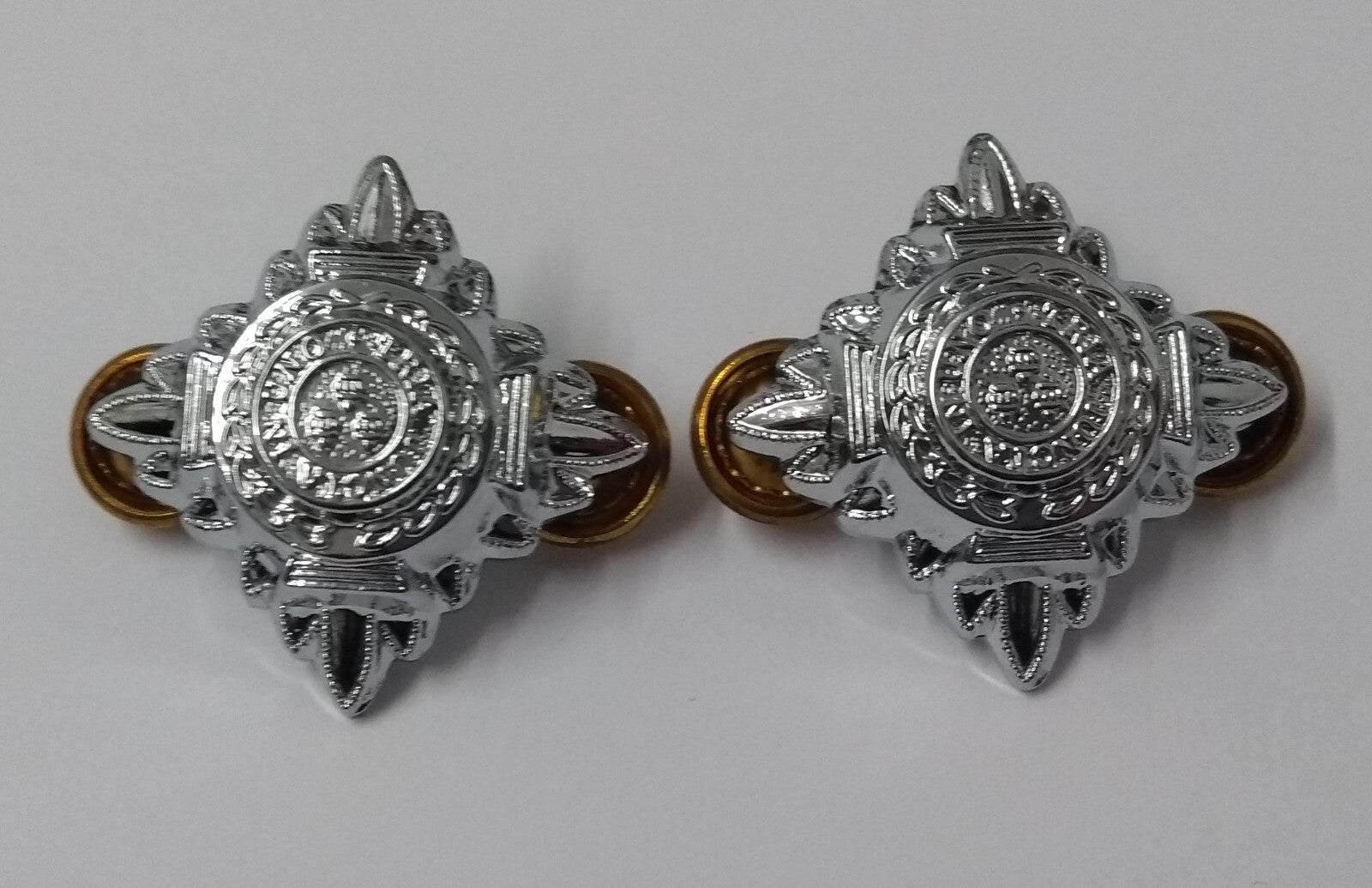 Shoulder Pips 3/4" Silver OFCs Bath Stars Screw Post x 2 NEW