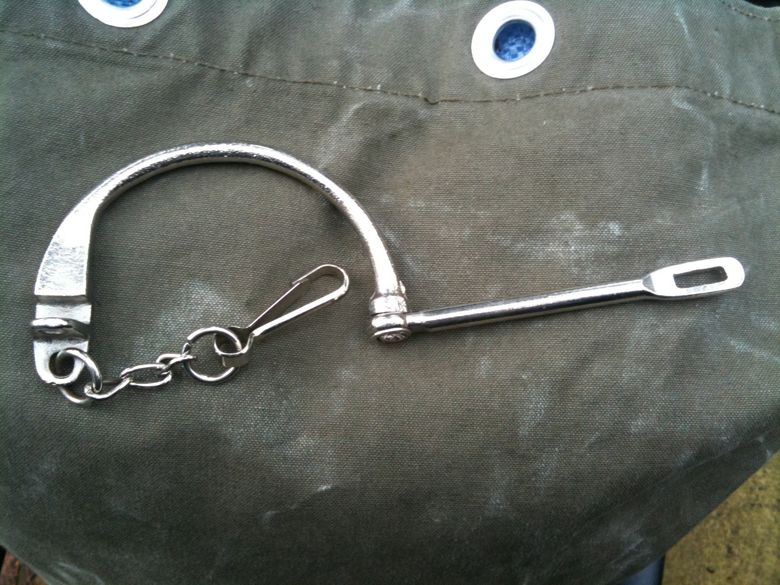 D Ring Lock Kit Bag / Kitbag / Duffle bag / Sandbag Handle / D-ring
