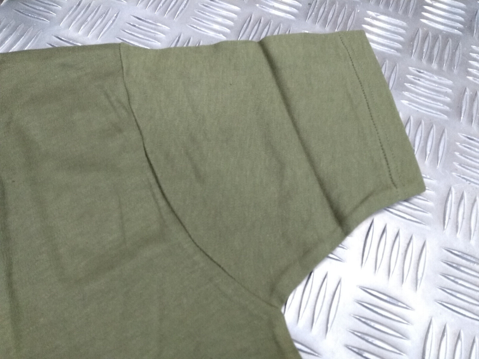 Short Sleeve Green 100% Cotton T-Shirt, Size Large