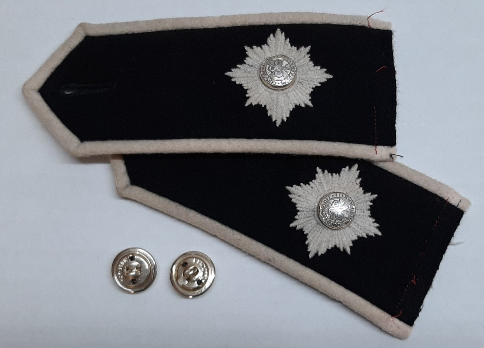 Irish Guards Shoulder Straps for Red Tunic British Army Royal Guards Insignia