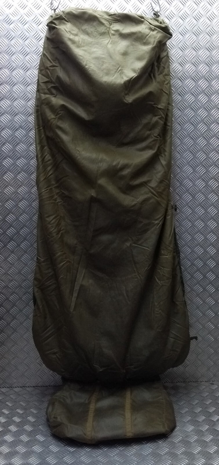 Genuine Vintage British Army 1970s 58 Pattern Feather & Down Sleeping Bag NORMAL