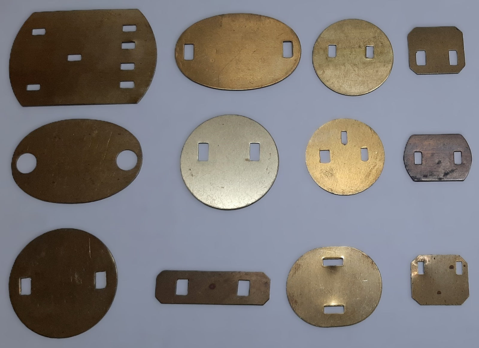 Back Plates Assorted lot of 12 Insignia Backing Shims British