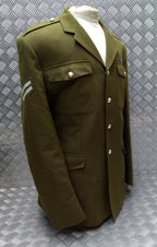 British Army No2 REME Regiment Dress Jacket Fully Buttoned With Insignia Patches EBYT989