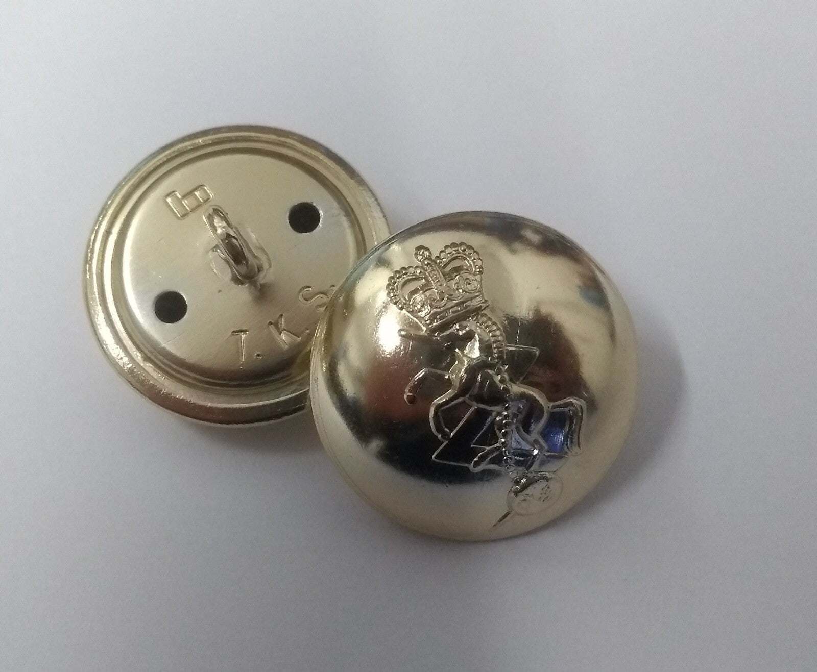Genuine British Army REME Royal Electrical & Mechanical Engineers Buttons x25