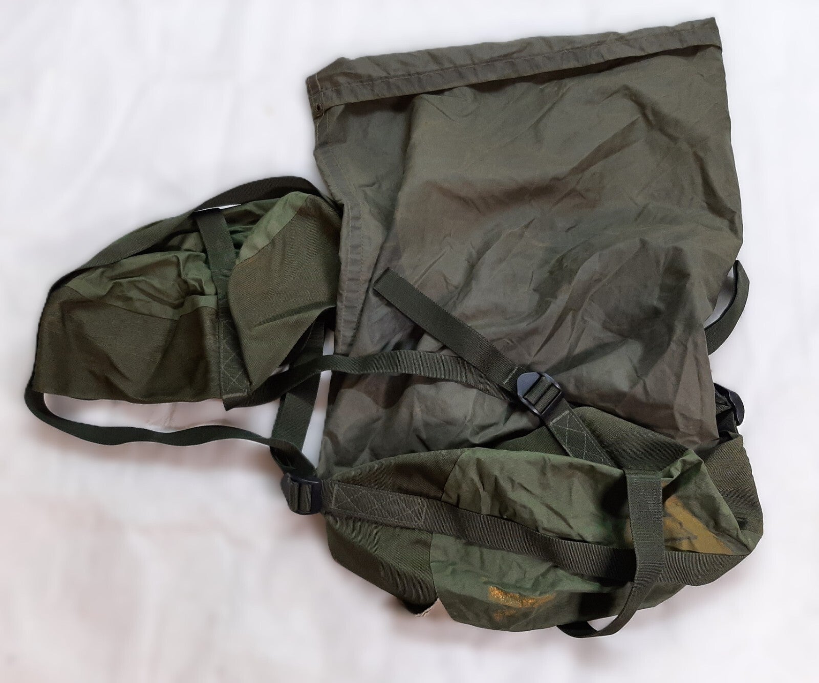 Arctic Compression Sack British Army Green for Larger Heavy weight Sleeping Bags
