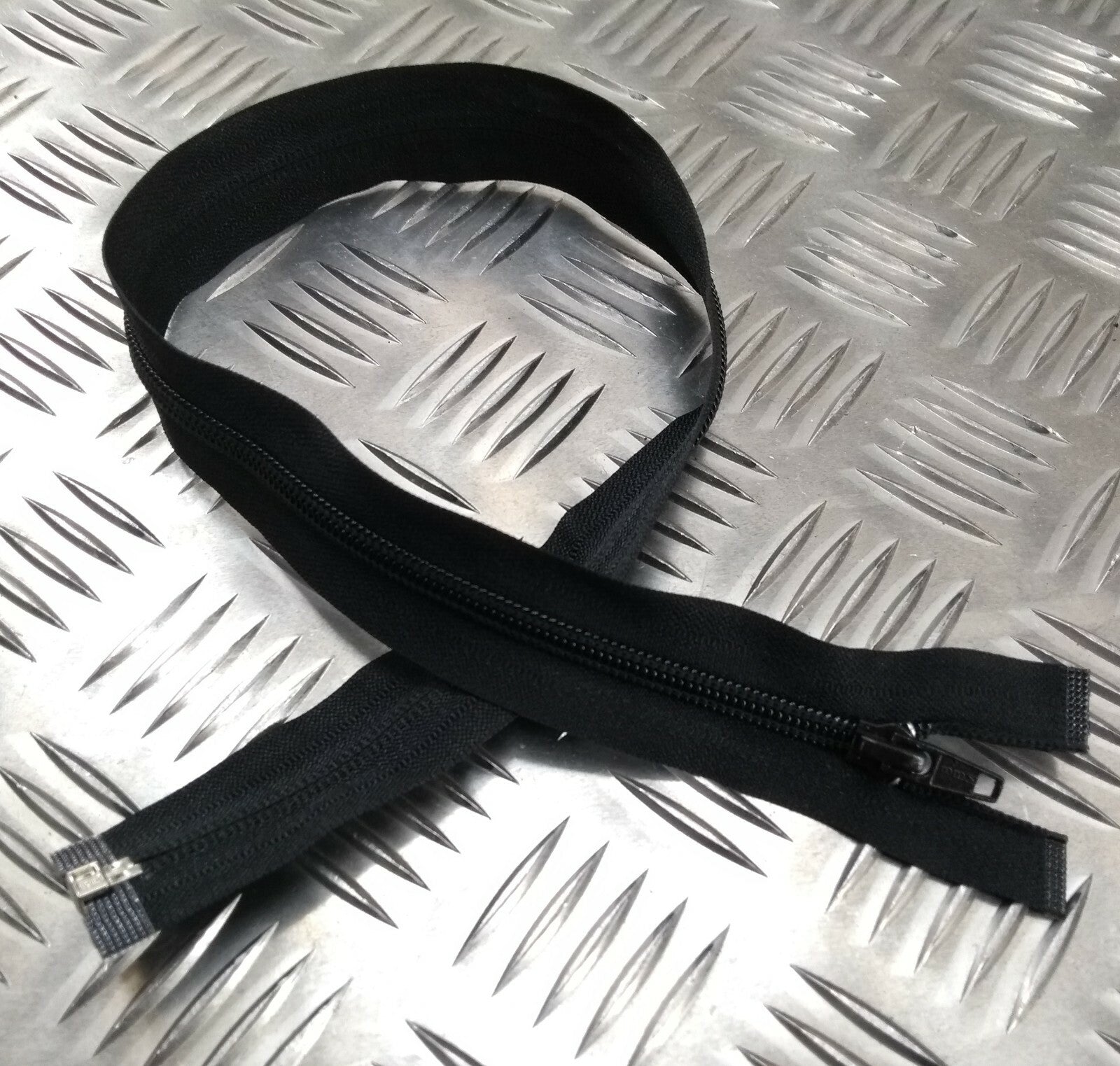 Genuine British Issue 56cm Open End Zip Zipper Stealth Black
