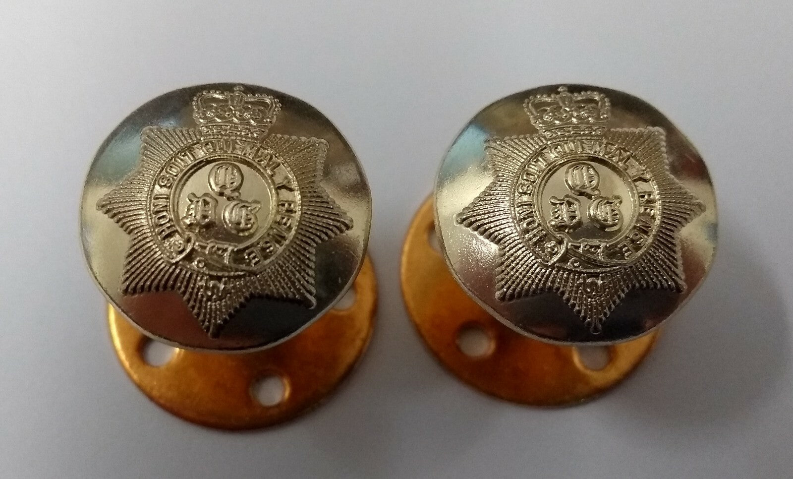Genuine British Army Queens Dragoons Guards Screw Mount Buttons 30L ASBT43
