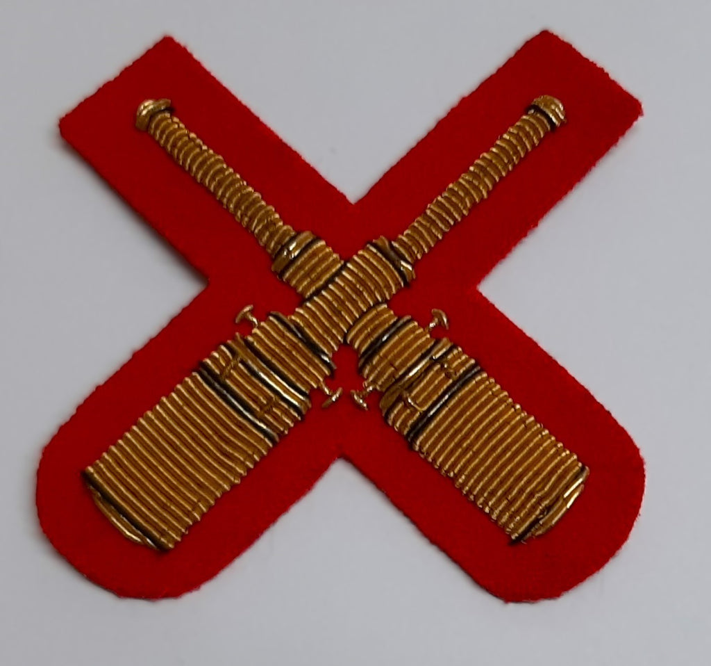 RA Master Gunner Qualification Insignia Badge British Army Artillery Old Pattern