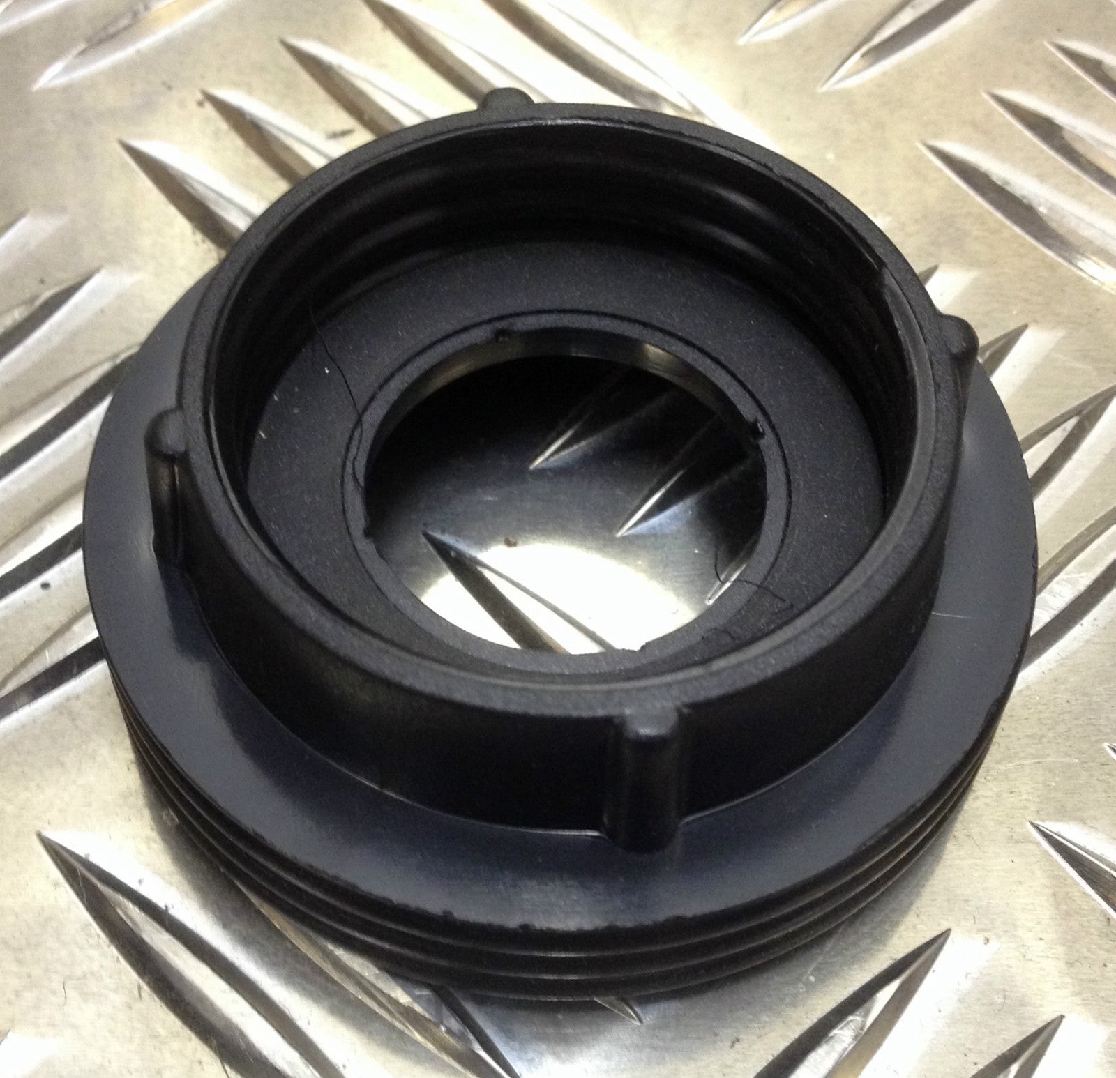 Genuine Gas Mask Filter / Canister Adaptor From 40mm Thread to 60mm - NEW