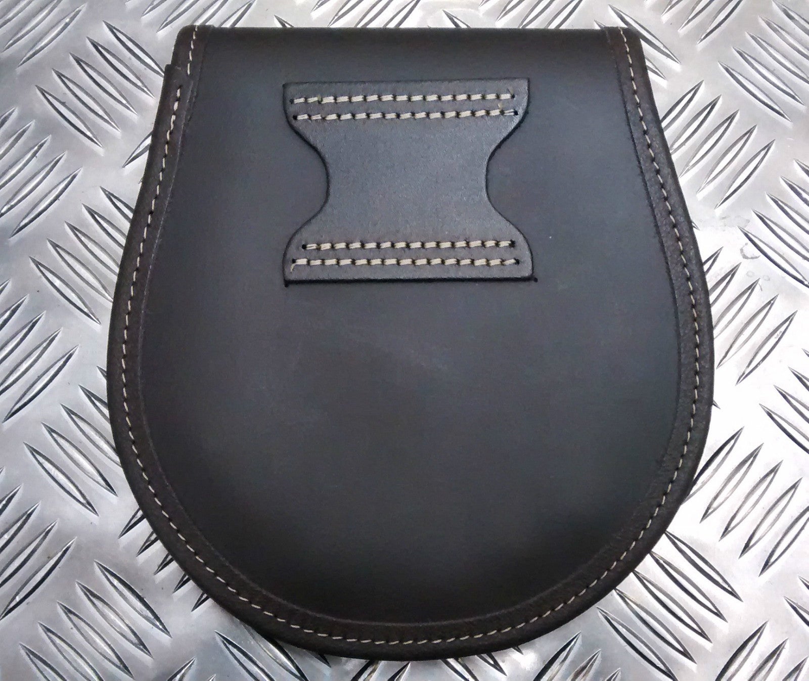 Genuine British Issue Brown Leather Day Sporran / Purse With Strap