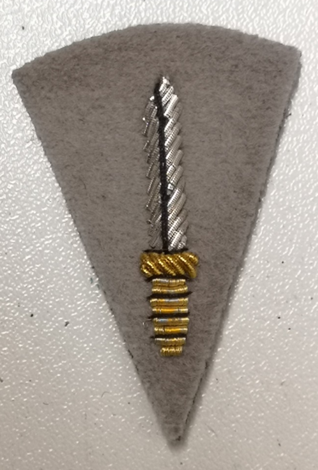 Intelligence Corps Dagger Patch on Grey Felt Embroidered Wire Braided Mess Kit